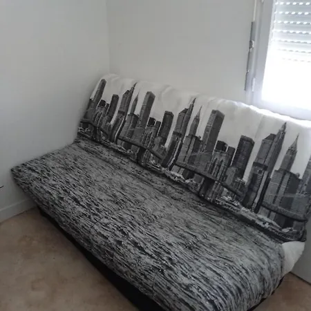 - Marina 4 - 15 Allée Des Pinons - 4-1 Appartement *